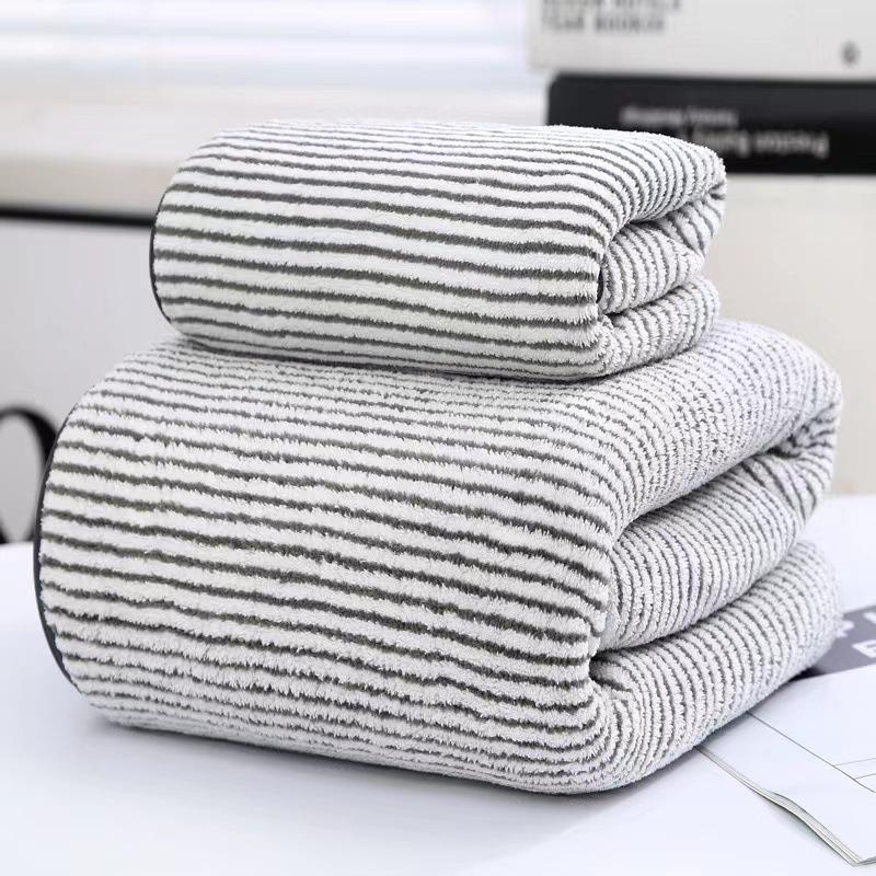 Sternenhimmel Korallenfleece Handtuch-Set: Hochdichte Bade- und Gesichts-Handtücher für Eltern und Kinder, Geschenkfertig mit Logo.