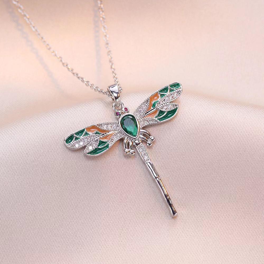 Dragonfly Clavicle Pendant Necklace - Japanese & Korean Fashion, Colorful Cross-border Style for Women