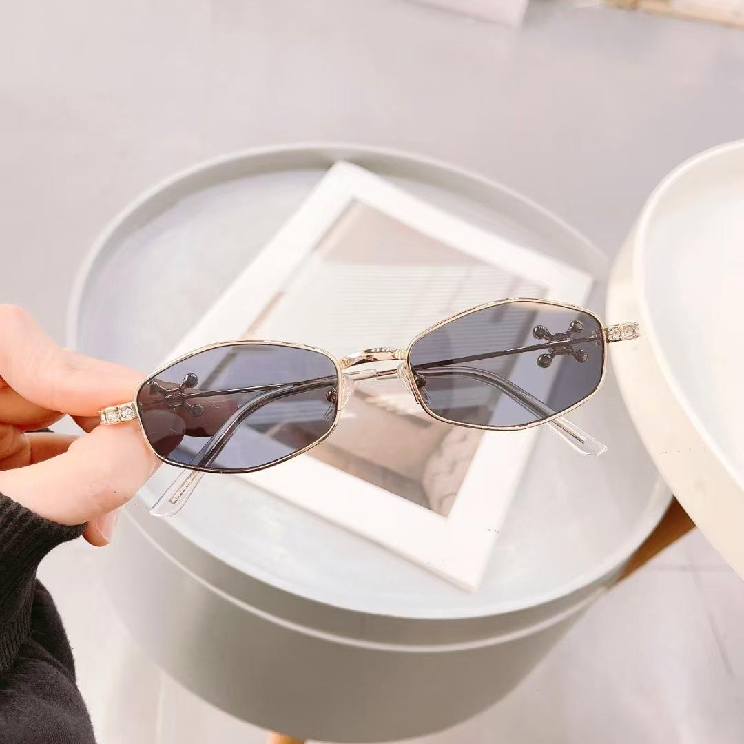 Дизайнерские солнцезащитные очки нового стиля Женские Многоугольной формы Стильные солнцезащитные очки для женщины Солнцезащитные очки для женщин