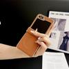 Custodia Magnetica con Supporto ad Anello in Pelle di Lusso per Galaxy Z Flip7 Flip 7 6 5 4 3 Copertura Protettiva per Cerniera con Supporto per Samsung Zflip7FE