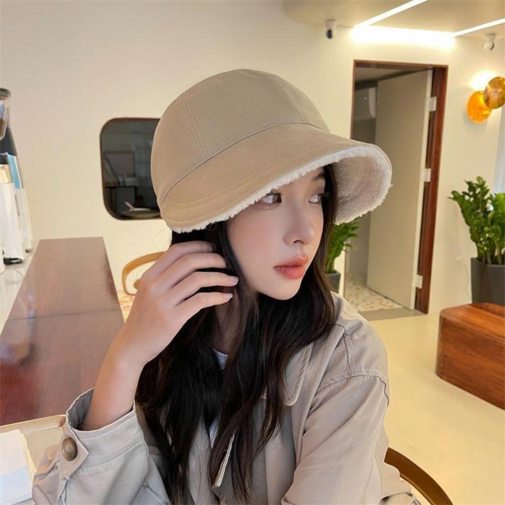 Wide Brim Fleece Baseball Cap Soft Winter Peaked Cap Cute Warm Cap Skiing