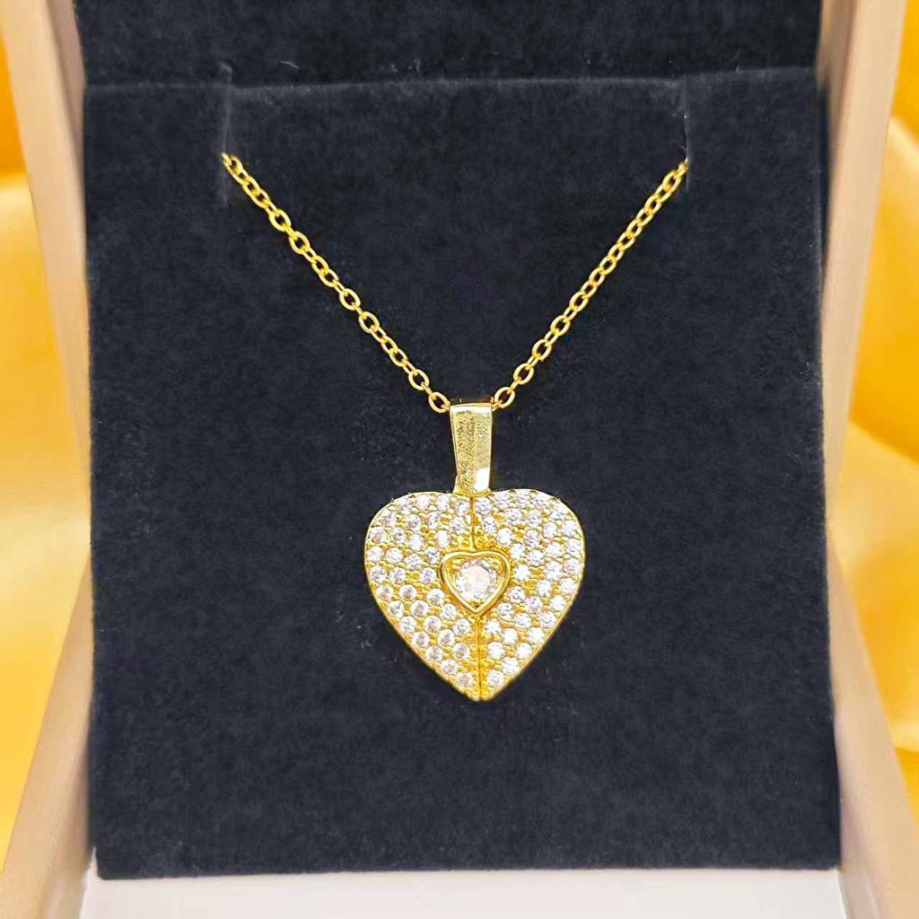Stainless Steel Chain Copper Zircon Pendant with Engraved Logo Heart-shaped Custom Opening Pendant Necklace