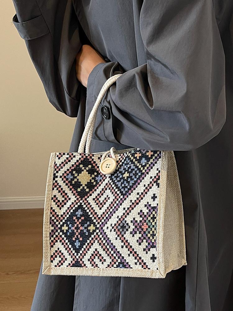 Modische ethnische Canvas-Tasche für Damen, kleine quadratische Tasche mit Knopfverschluss