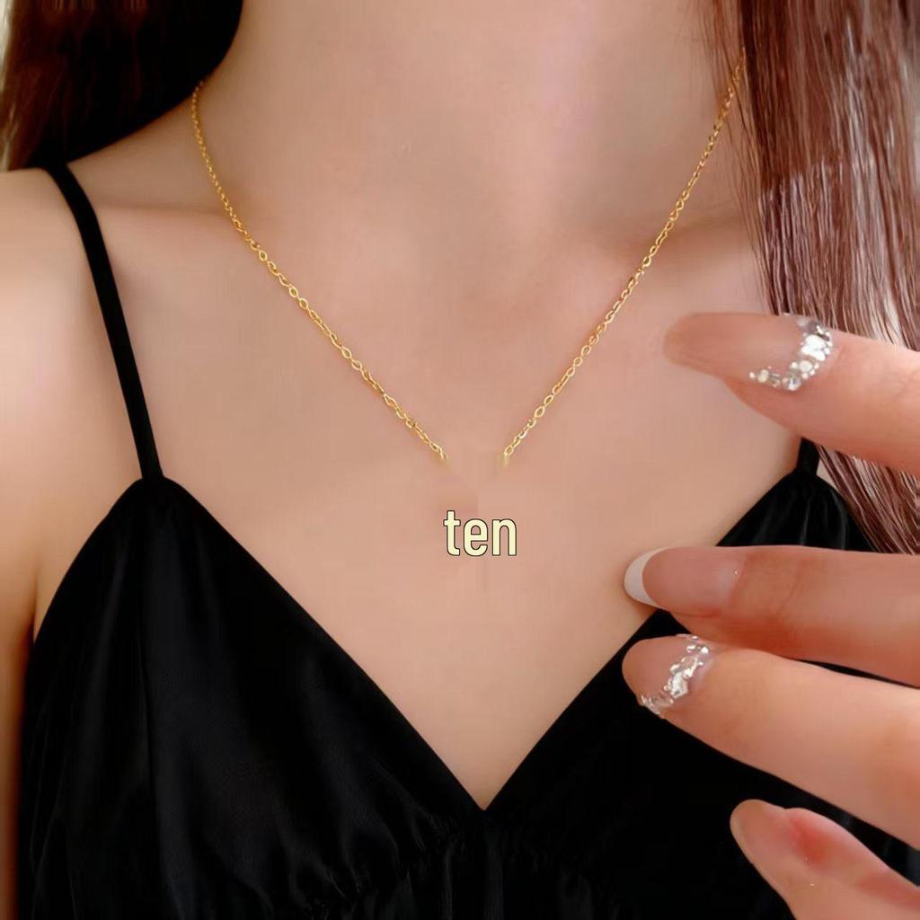 Collana Chiave di Volta con Ciondolo Croce in Oro 18K - Acciaio al Titanio, Gioielli di Alta Gamma Inossidabili