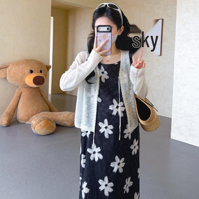 French Floral Maternity Two-Piece: Loose Knit Cardigan & Slimming Camisole Dress M