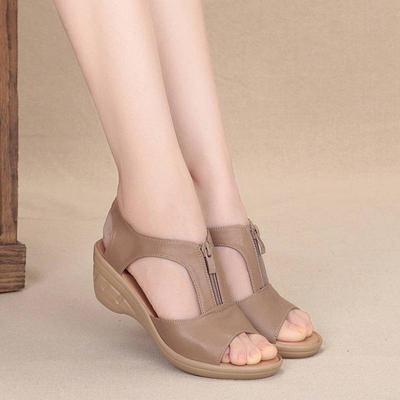 Comfortable Soft Soled Mother's Shoes Large Slope Heel Women's Shoes Casual Sandals