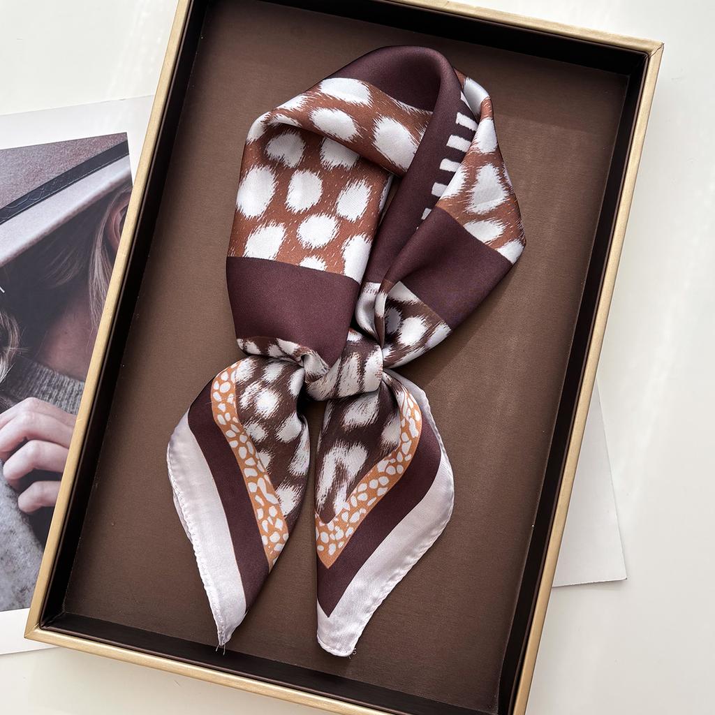 Women Leopard Print Square Scarf Silk Feeling Neckerchief Bandana Lady Shawl Scarves Wrap Head Kerchief Hair Band Ties