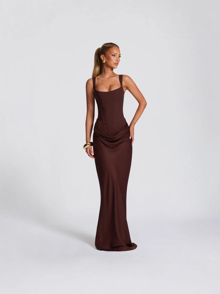Vestido Midi Ajustado de Tirantes Finos Rojo Intenso con Pliegues en la Cintura