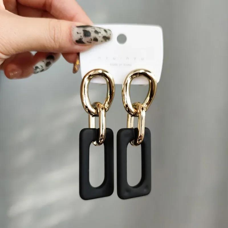 Orecchini Punk Neri Statement per Donna Vintage Brincos Geometrici a Forma di Cuore Pendenti Gioielli di Moda Orecchini Insoliti