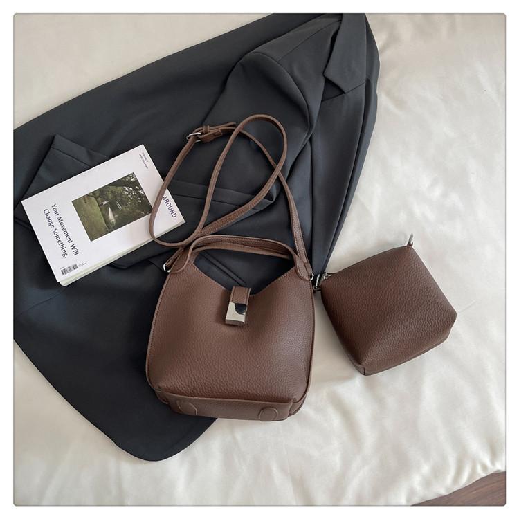 

Korean version of fashion portable child and mother bag women s 2025 new versatile vegetable basket bag large capacity shoulder messenger bag tide