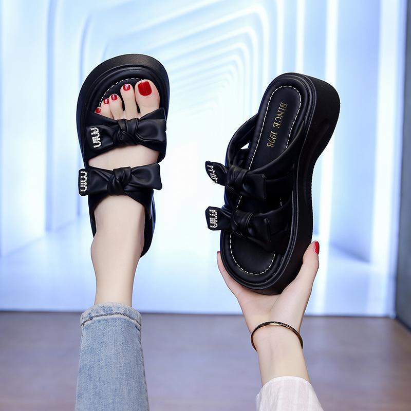 Thick-soled 4cm slippers for women's outer wear 2025 summer new bow-tie muffin heightening sandals versatile beach sandals