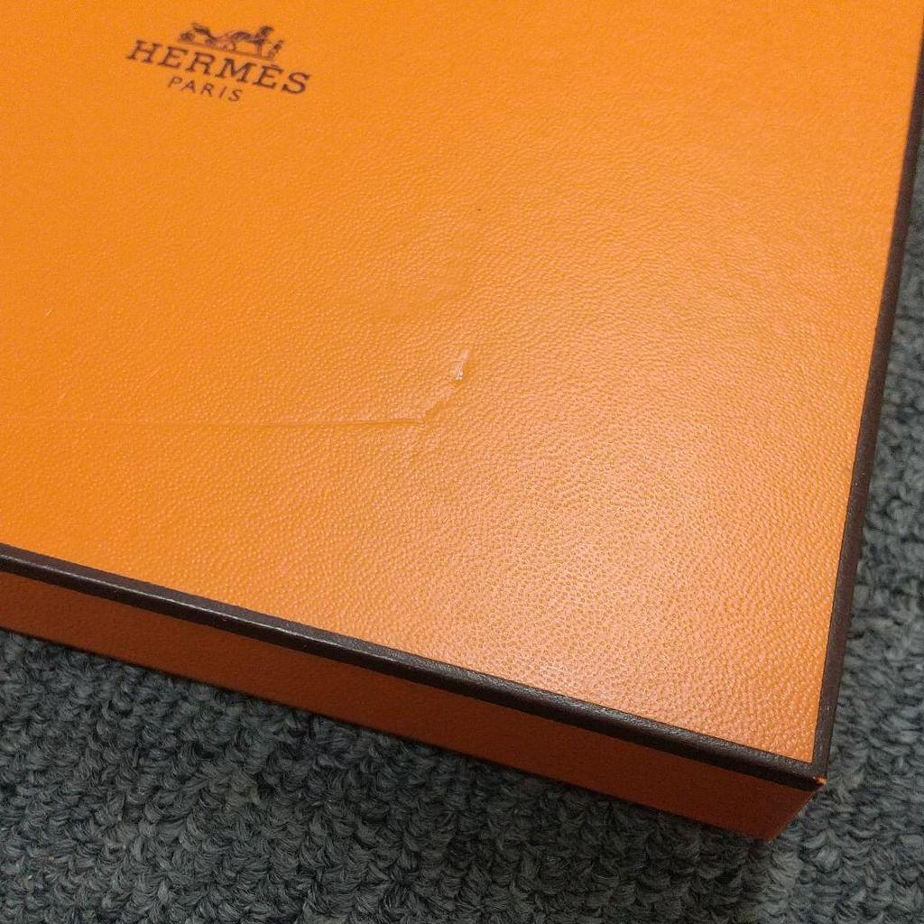 Used [HERMES] Hermes H Watch Square Leather Band & Watch Box [Genuine]