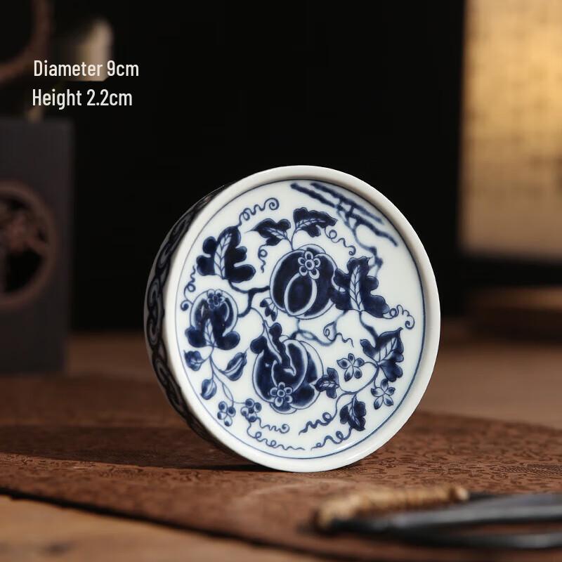 

Retro Ceramic Blue and White Tea Lid Rest Coaster