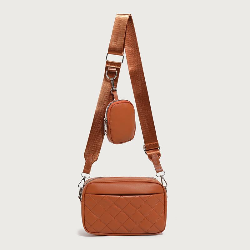 

New fashion diamond embroidered square bag front bag storage with mini change bag women s bag messenger bag trend коричневый