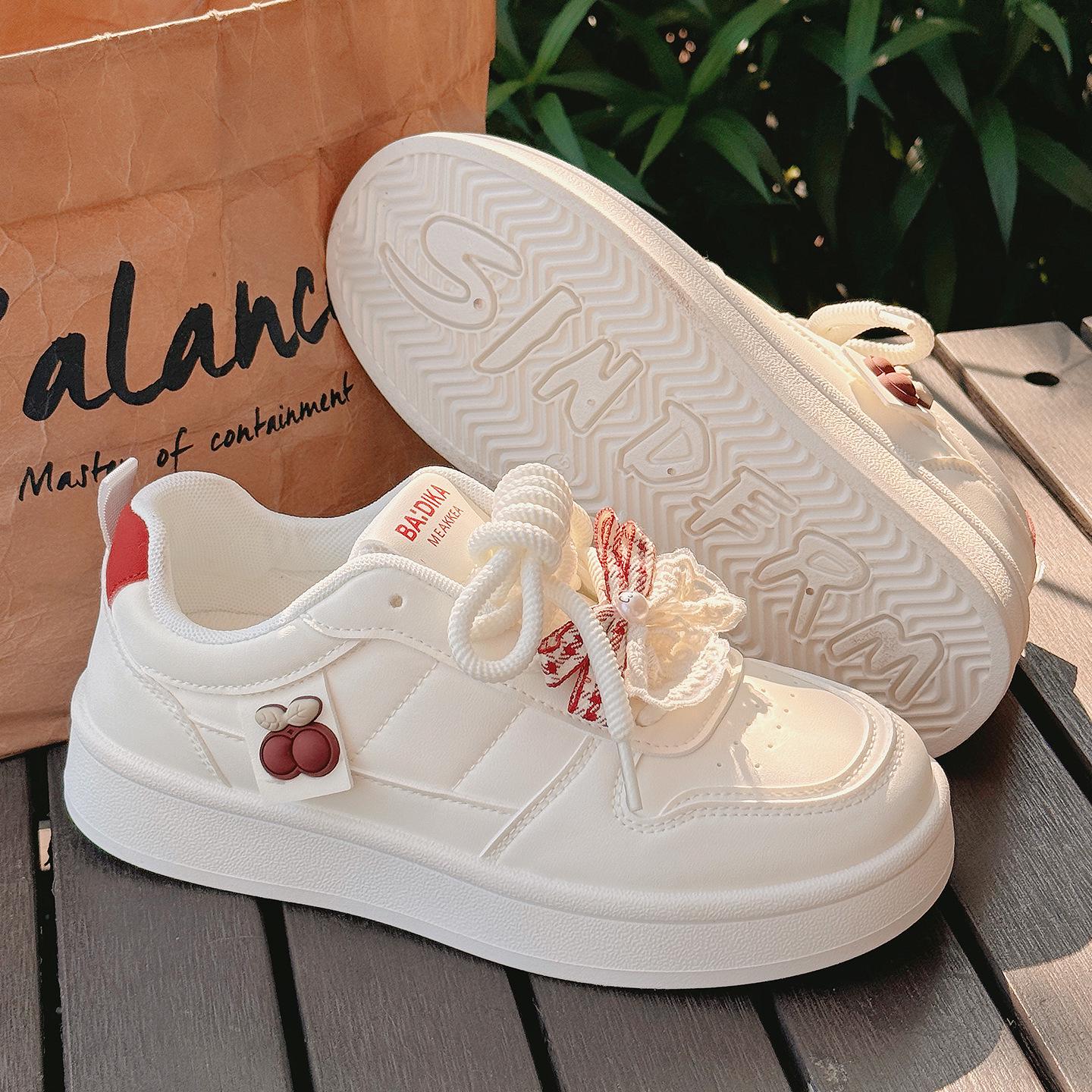 

Женские белые кроссовки на толстой подошве - Универсальная осенняя повседневная обувь 2025 (Модель 88-7112) Size 40 красный/белый