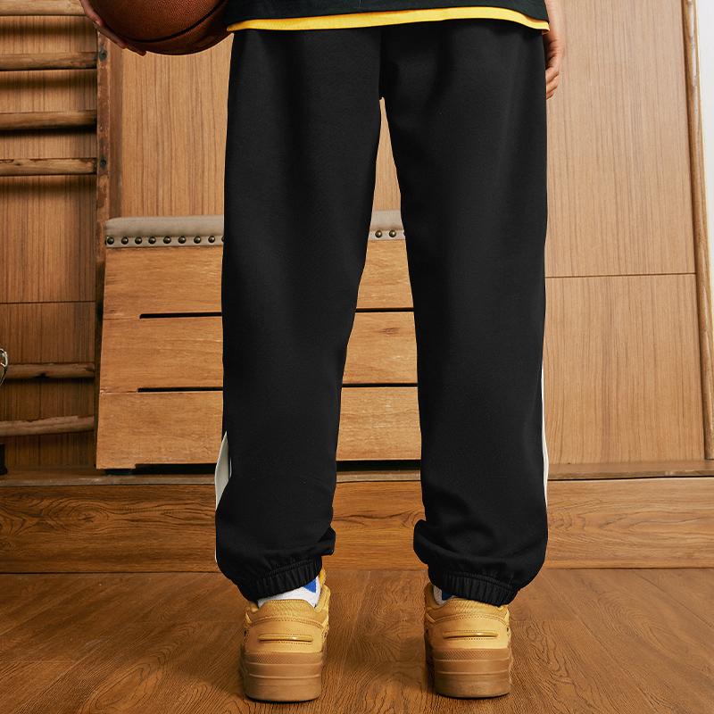 Li Ning Sports Lifestyle Series Logo Letter Print Side Button Drawstring Knit Joggers Men Joggers Black AKLU717-1