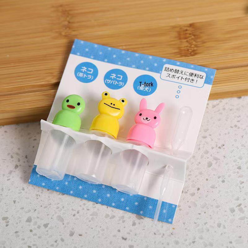 Portable Mini Squeeze Bottle for Tomato Salad Dressing and Honey Dispenser