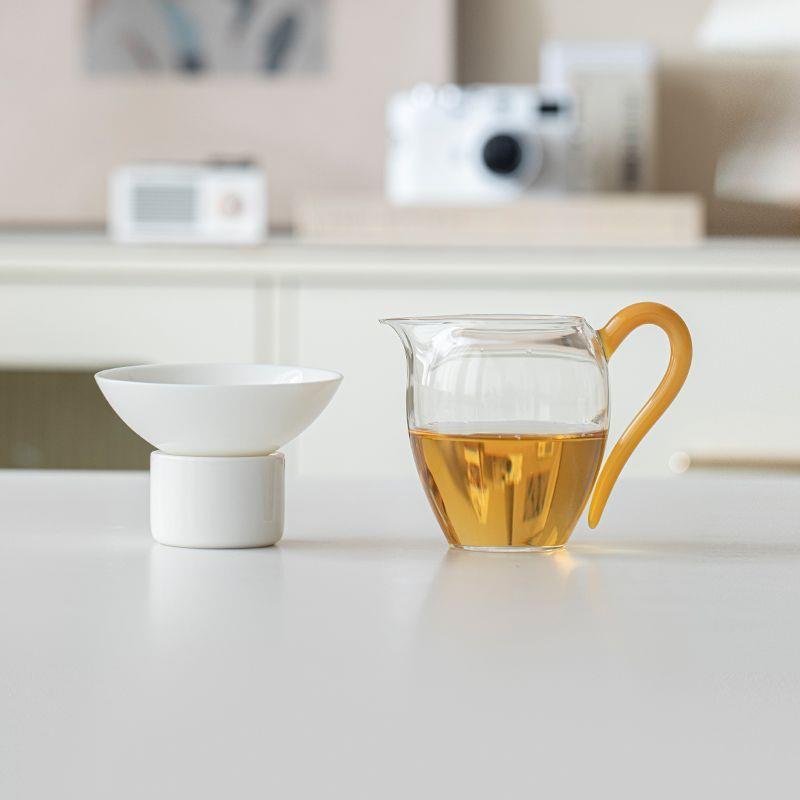 Premium White Porcelain Yangzhi Jade Kung Fu Tea Set with Three-Talent Lid Bowl, Gong Dao Bei, Tea Sea, and Customizable Tea Cups.