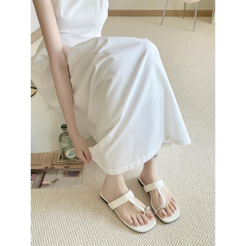 2025 Spring and Autumn New Fashion Versatile Set Toe Herringbone Design Temperament Fashion Metal Niche Cool