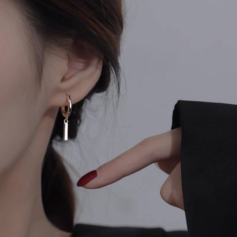 Small and Versatile Simple and Cool Style Small Square Earrings for Women