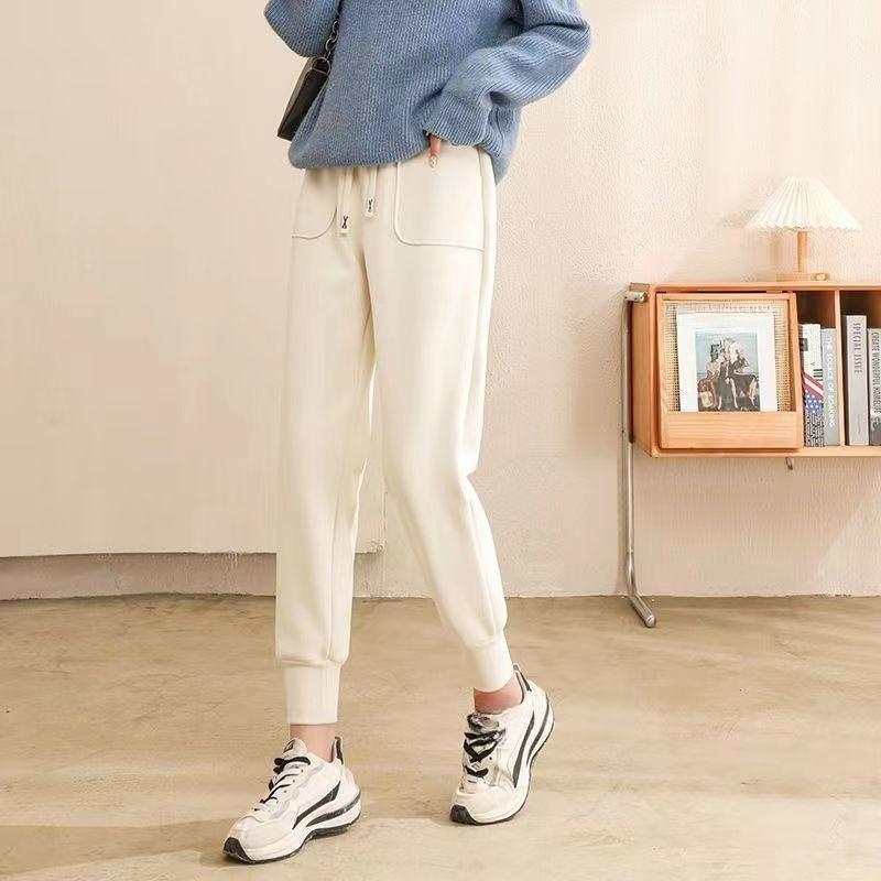 2026 Fall Winter Double-sided Velvet Windproof Outdoor Sports Pants Women's Loose Bunched Feet Large Pockets Padded High-waisted Thermal Sweatpants