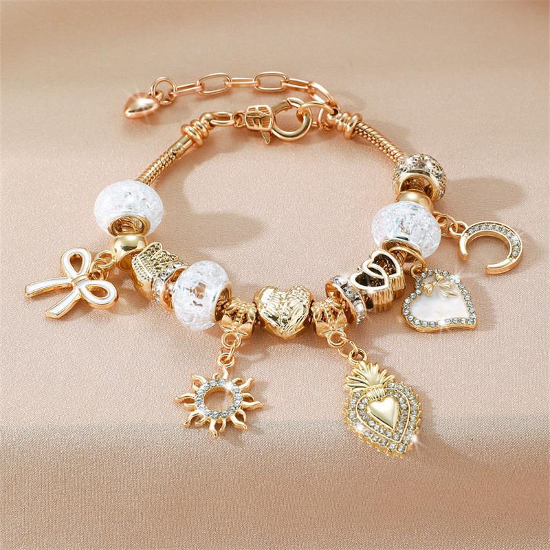 Bracciale Corona di Fiori Estiva da Spiaggia per Donna con Accenti di Conchiglie per la Vacanza