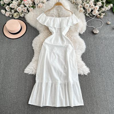 Women's Dress with A Spring Style One-shoulder Ruffled Cinched Waist and Slimming