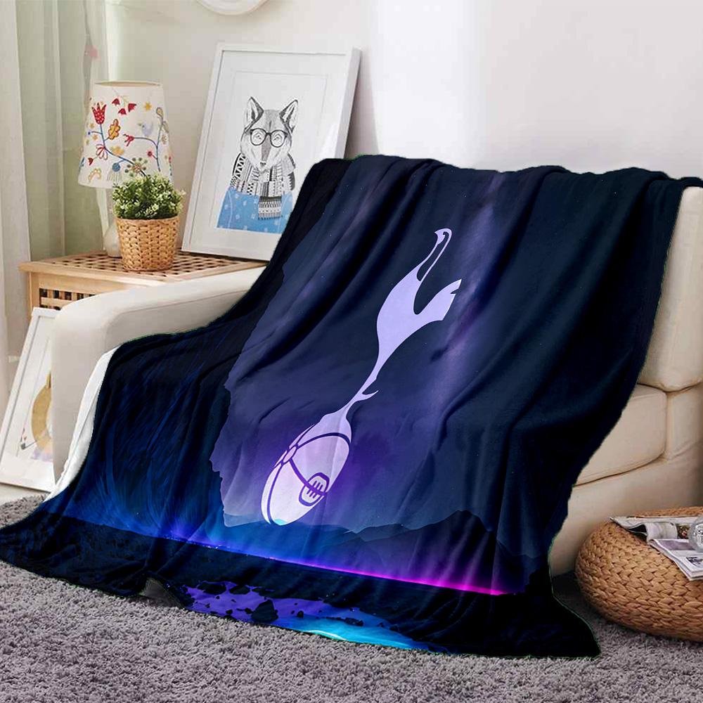 Tottenham Wappen Design Flanelldecke, Weiches Polyester, Modernes Design, Ganzjahres- für Camping, Reisen, Geschenke für Feiertage oder Geburtstage