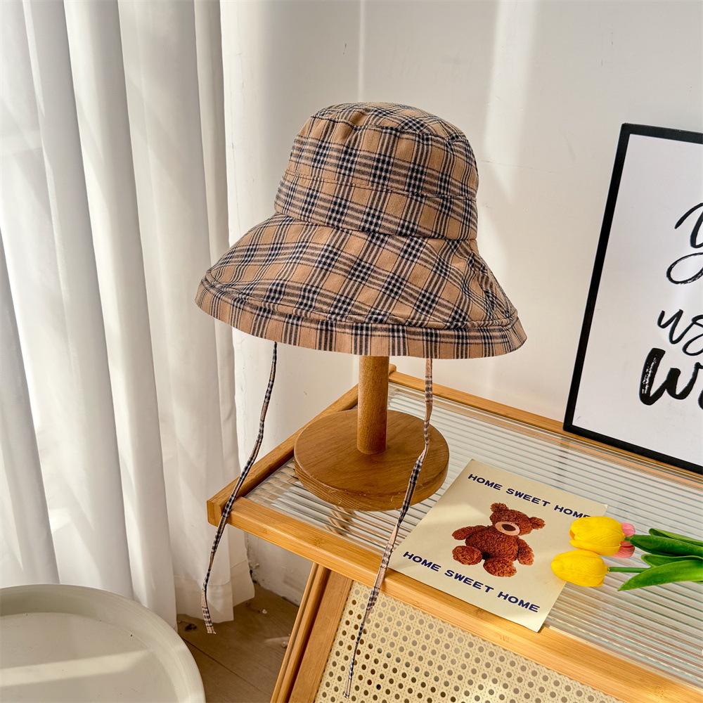 New black and white grid sunscreen bucket hat women's senior sense star basin hat casual versatile sunshade summer