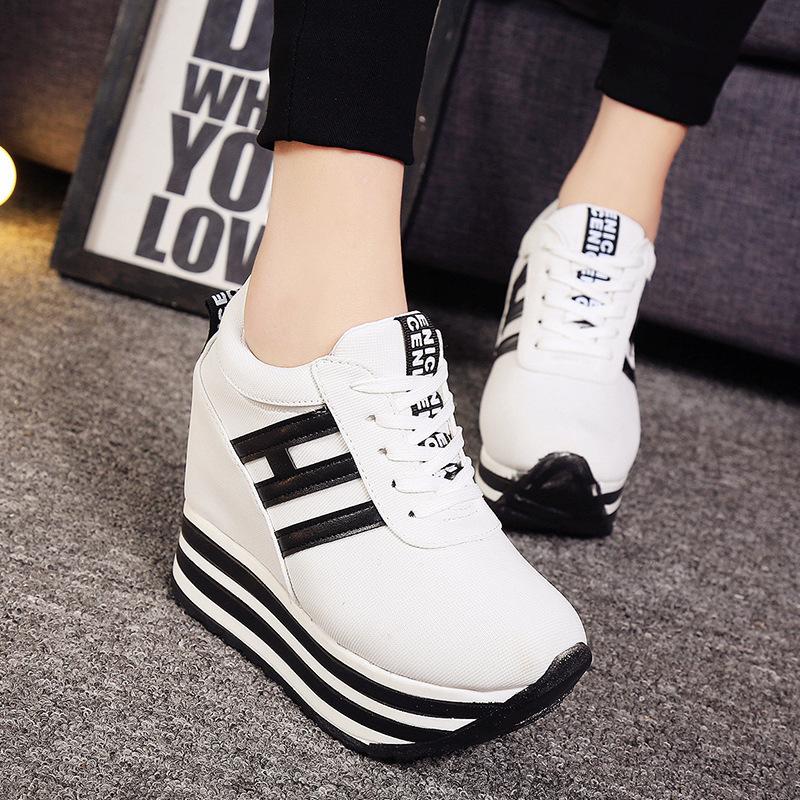Autumn New Fashion Women's Platform Shoes Comfortable and Non Slip Women's Boots Casual Flat Bottom Shoes Thick Sole Sports Shoe