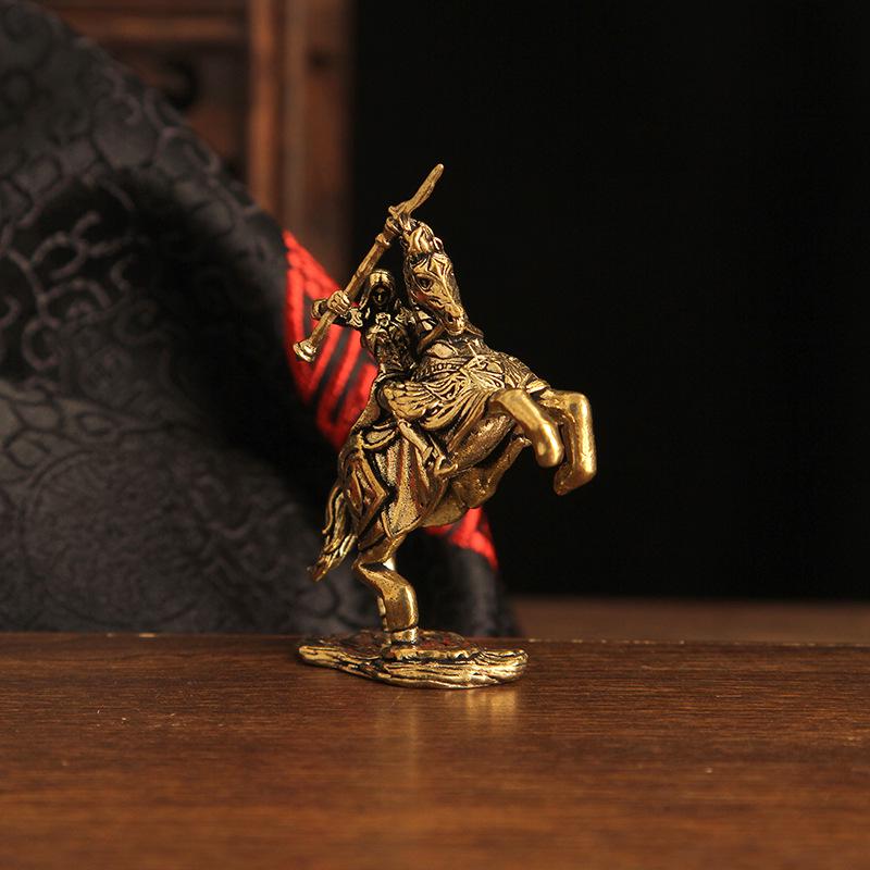 Cross-border Exclusive Female Knight Figurine on Horse - Changeable Image Desktop Copper Craft