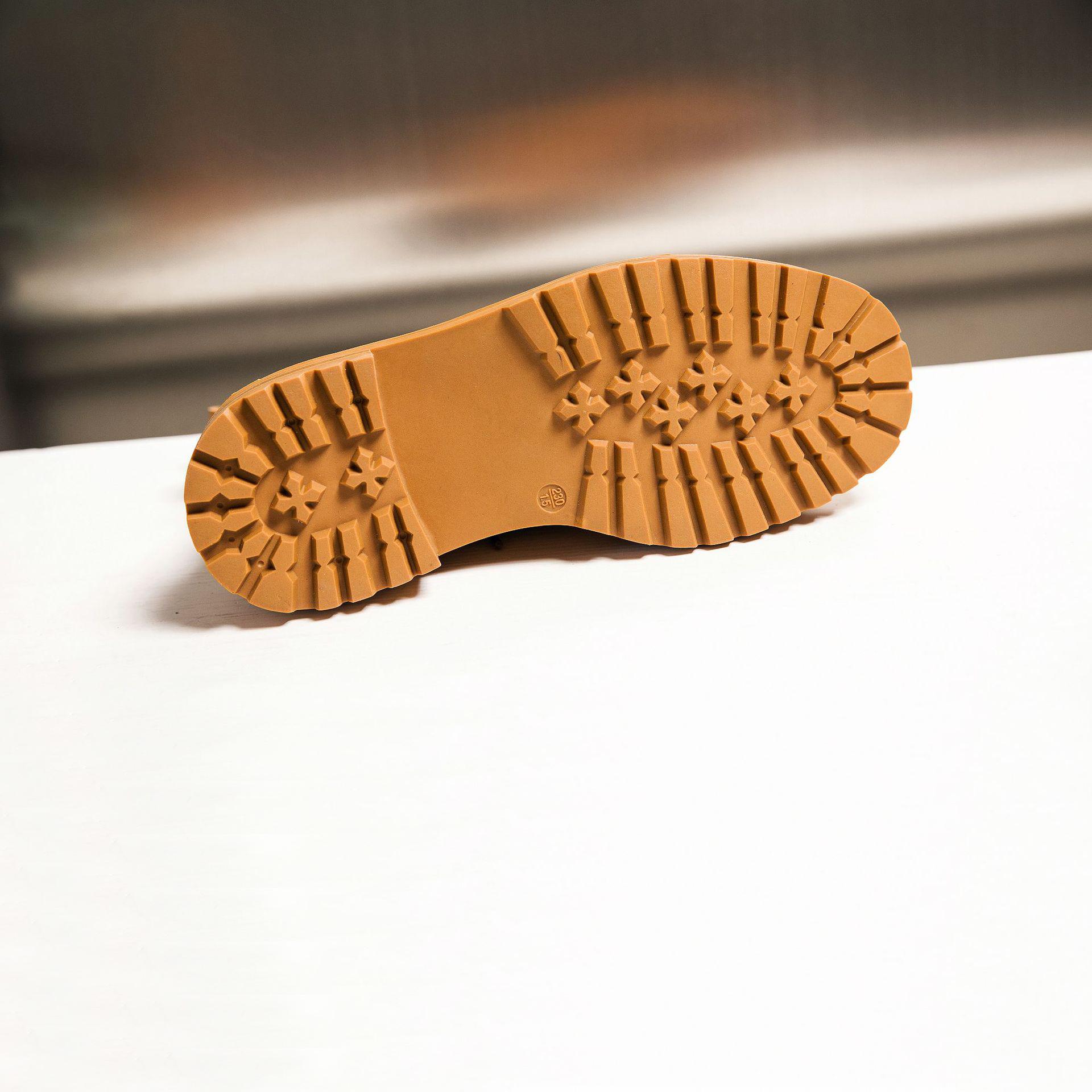 Женские ботинки — фото 7