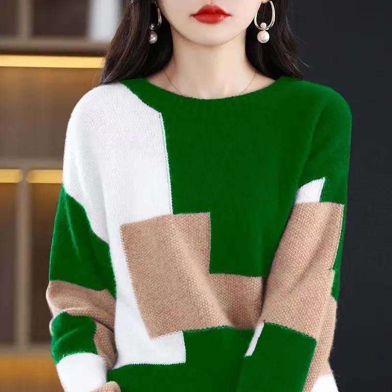 Autumn and Winter Color Matching Round Neck Sweater Women's Large Size Korean Version of The Loose Top Long-sleeved Bottoming Sweater