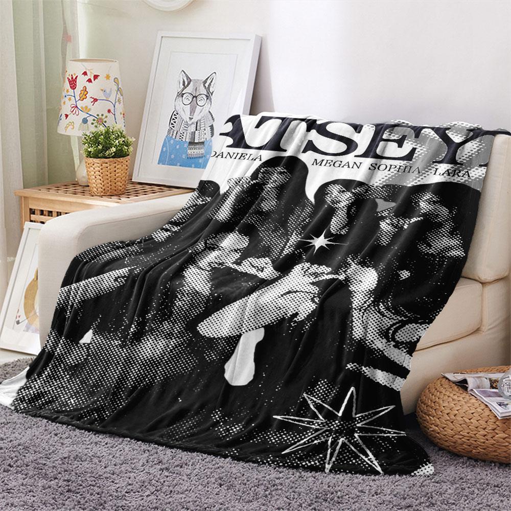 1PC KATSEYE Patterned Flannel Blanket Suitable For All Seasons for Home Decor Warmth and Comfort Gifts Holiday Present