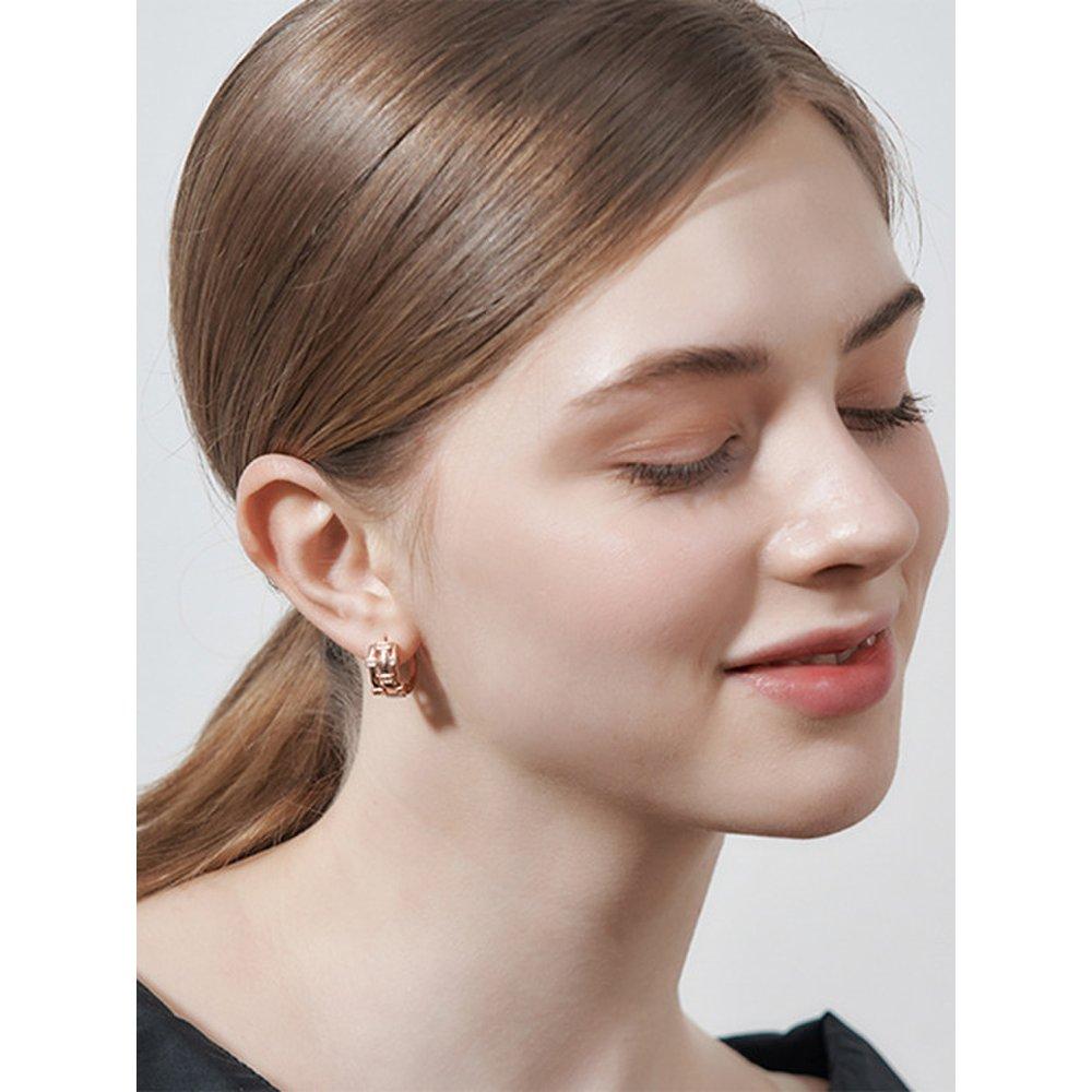 14K Gf Bold Check Point One-Touch Earrings Gigfee008