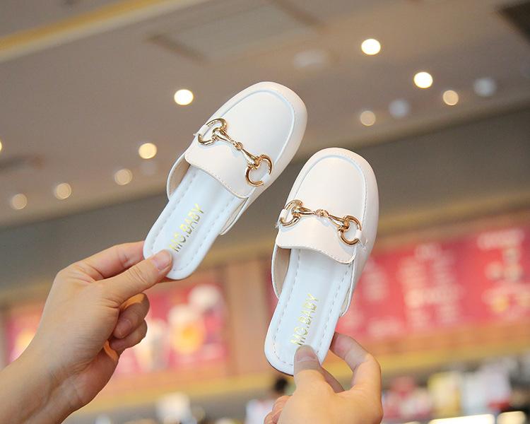 

Girls Soft Covered Toes Sandals Summer Fashion Children Versatile Solid Black Chains Outdoor Shoes Kids Slippers 26 бежевый