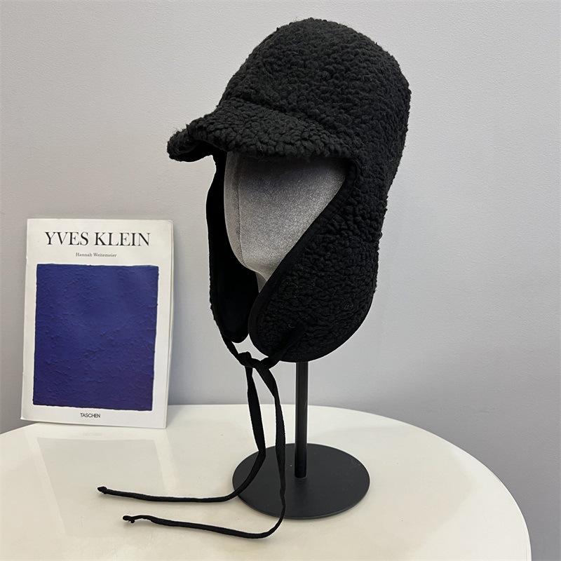 Lightweight and Simple Lamb Wool Winter Men and Women Outdoor Ear Protection Cold College Wind and Snow Hat Tide