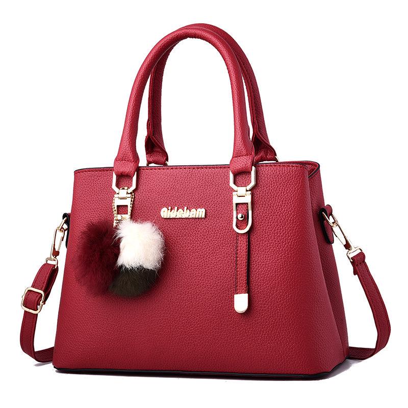 2019 Elegant & Stylish Large Shoulder Crossbody Bag for Middle-Aged Moms