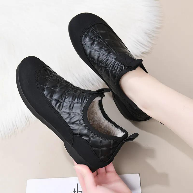 WTEMPO Autumn Winter Large Size Warm Plush Slip-on Casual PU Shoes Women's Faux Leather Solid Color Soft Sole Non Slip Flat Heel Shoes