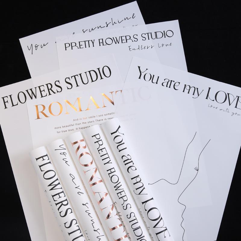 20 sheets of bouquet wrapping paper, handmade gift wrapping paper with black-and-white Valentine's Day and floral designs