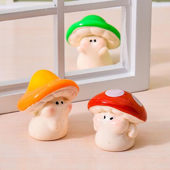 Mini Resin Mushroom Figurines Cute Miniature Mushroom Crafts Small Fairy Garden Ornaments for Lawn Bonsai Decoration Home DIY Micro Landscape
