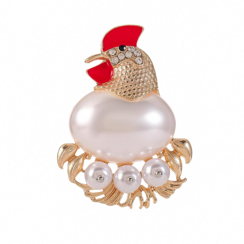 European-American Creative Rooster Brooch: Unique Fashion Pin Corsage for Women