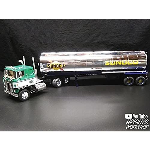 AMT 1/25 International Transtar CO-4070A Plastic Model Kit (AMT1203)