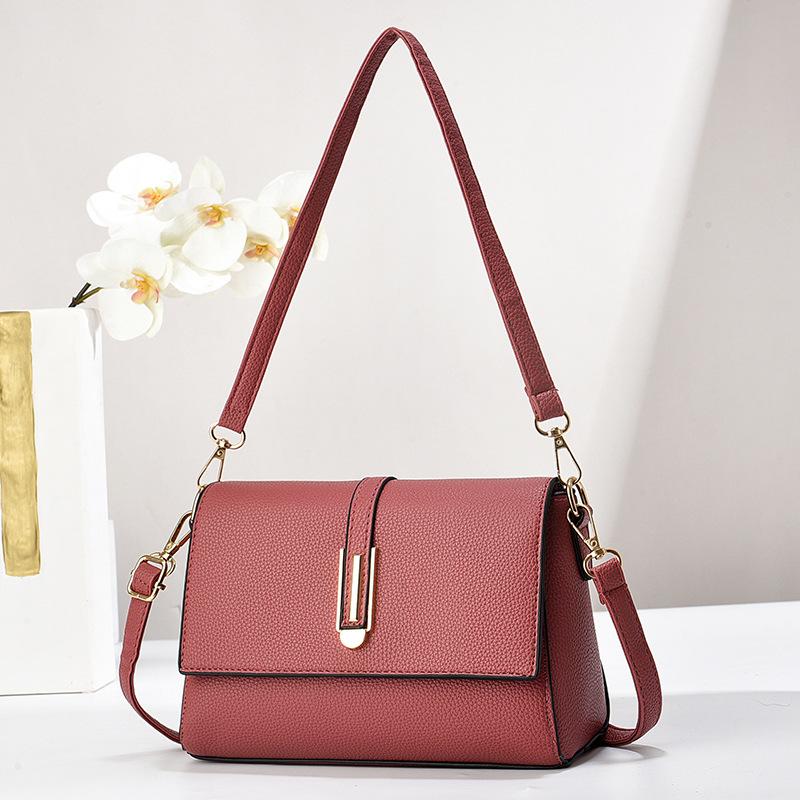 Shoulder bag Textured glossy messenger bag Korean version of women's bag Simple and versatile