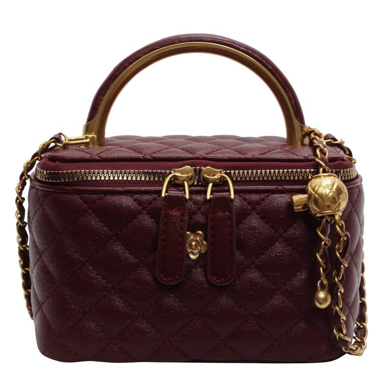 

Hand Carry Fashion Bag New Small Square Bag Casual Shoulder Women s Bag бордовый