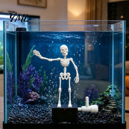 Spooky Halloween Decor Aquarium Dancing Skeleton, Bubble Driven Moving Joints Skeleton Underwater Skull Ornament, Realistic Swing