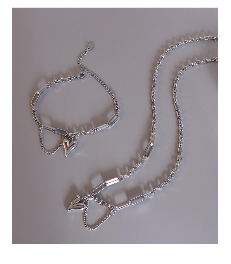 Tassel Heart Pendant Minimalist 18k Gold Titanium Clavicle Necklace Set