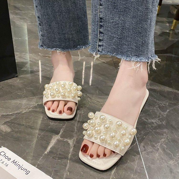 Large size pearl flat bottom sandals women's summer new square head casual wear one-word slippers