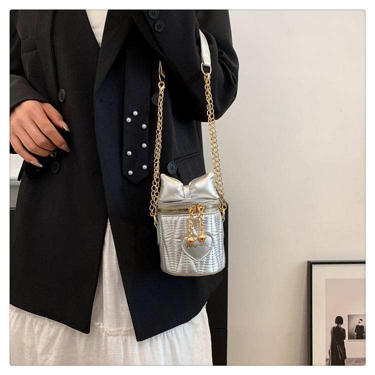 Cute Bowknot Quilted Bucket Bag 2026 New Fashion Chain Strap Crossbody Purse Korean Style Handbag for Women CLE