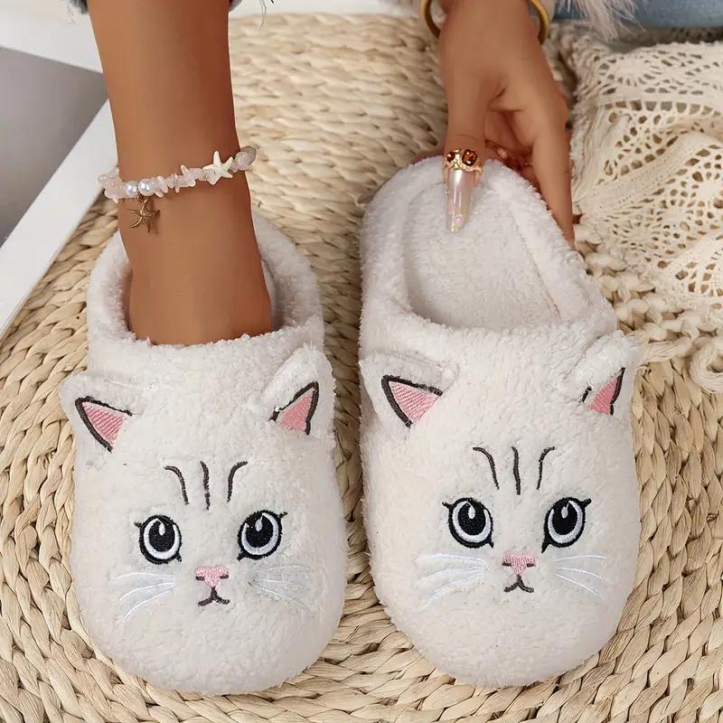 Women's Plush Slip-On Slippers with Cat Design - Soft Plush Fabric, Cozy Indoor House Shoes Cute Cartoon Kitty Home Slippers, Cute Slippers